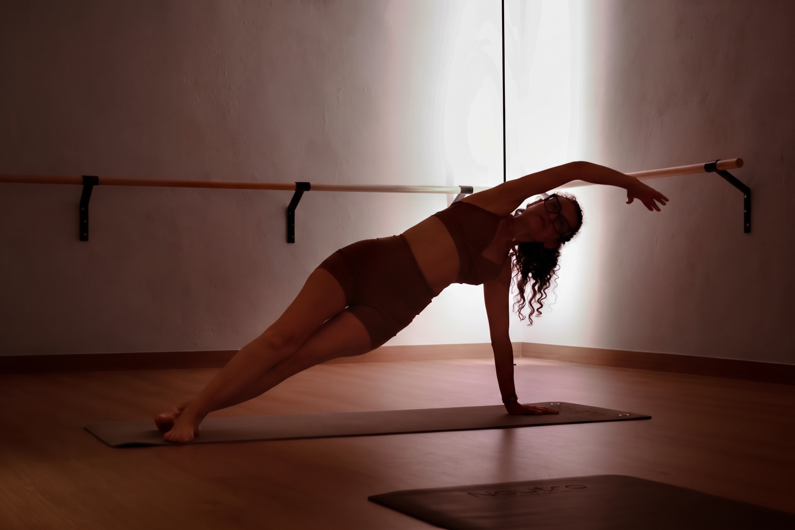 Clases de Yoga en Valls en Neutre Pilates estudi por Magdala Dharma