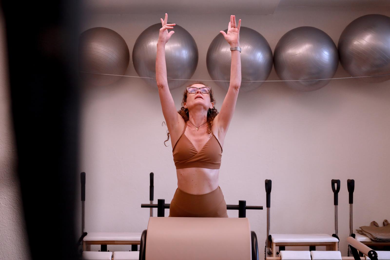 Neutre Pilates estudi por Magdala Dharma